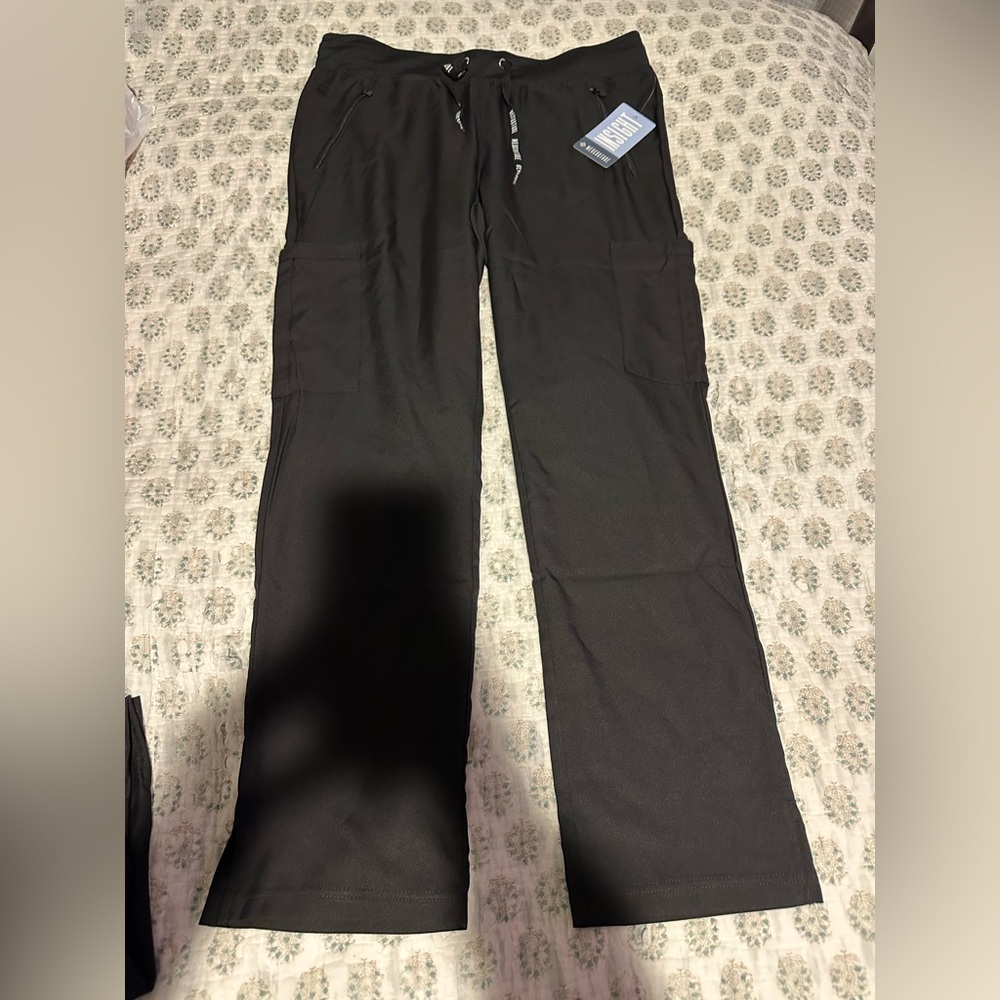 Med Couture Insight Black Scrub Set - Picture 5 of 7